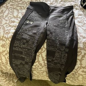 Under Armour , cropped small heat gear